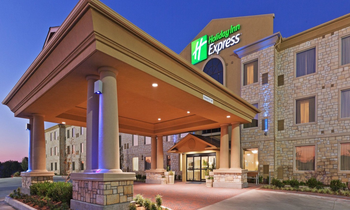 Quail Creek Hotel | Holiday Inn Express Hotel & Suites Oklahoma City Northwest, an Ihg Hotel