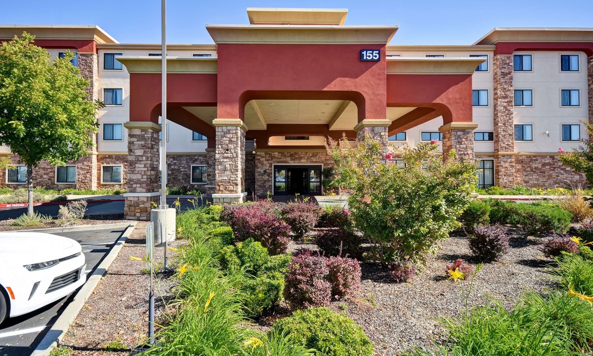 Folsom Hotel | Hampton Inn & Suites Folsom