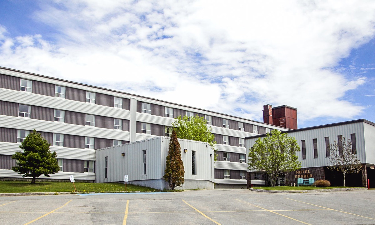 Gander Hotel | Quality Hotel & Suites