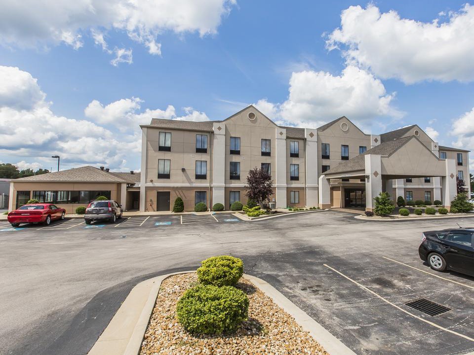 Sullivan Hotel | Comfort Inn Sullivan