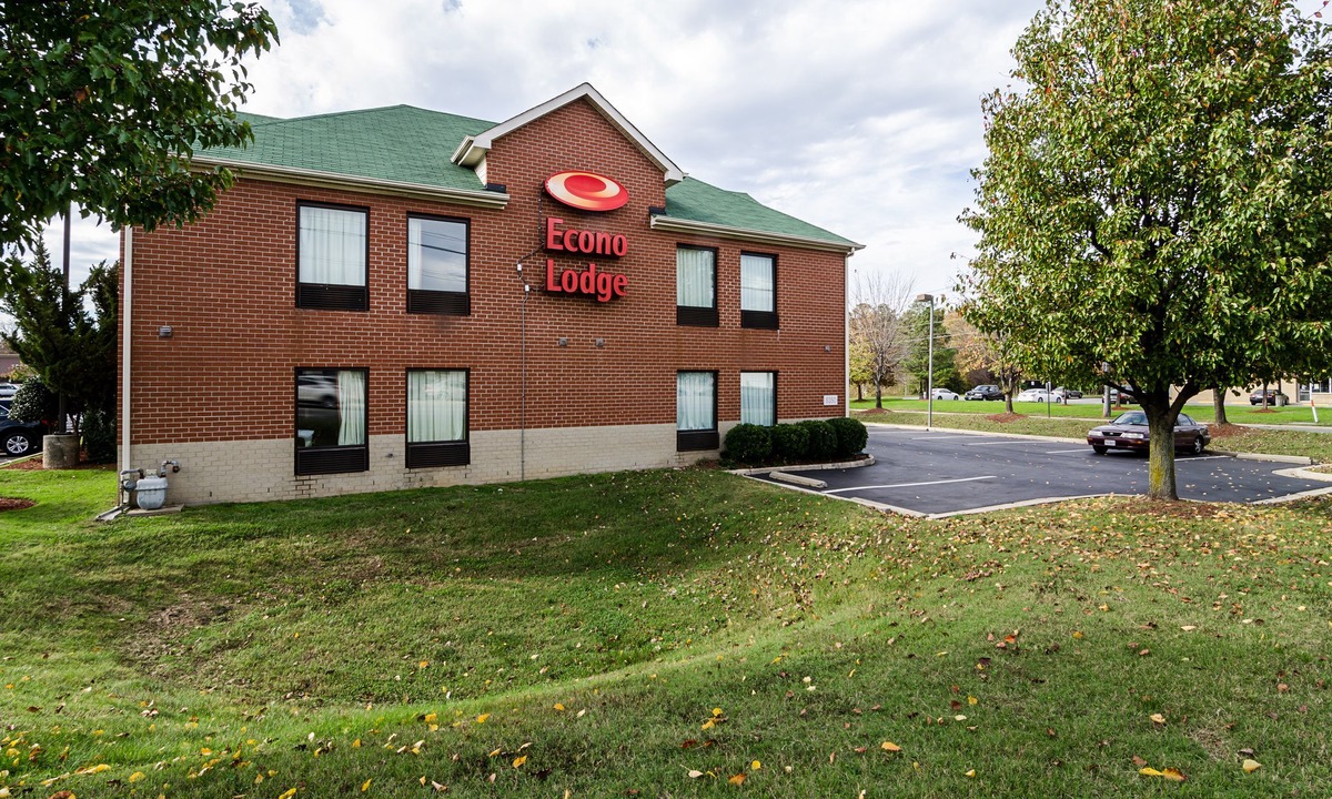 Mosby Hotel | Econo Lodge Richmond