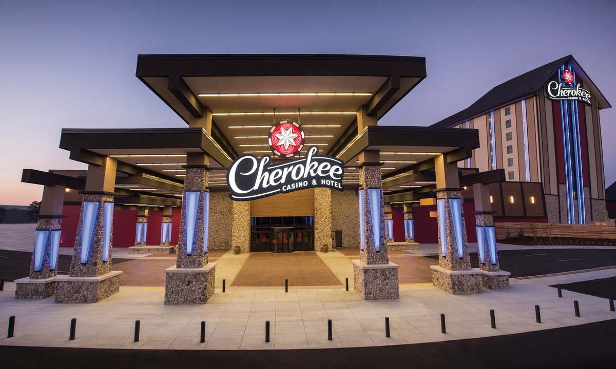 Roland Hotel | Cherokee Casino & Hotel Roland