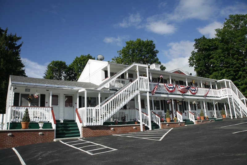 Bennington Hotel | Bennington Motor Inn