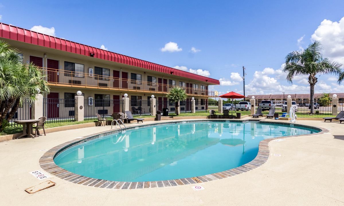 Kingsville Hotel | Econo Lodge Kingsville