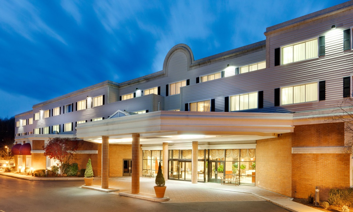 Southbury Hotel | Wyndham Southbury