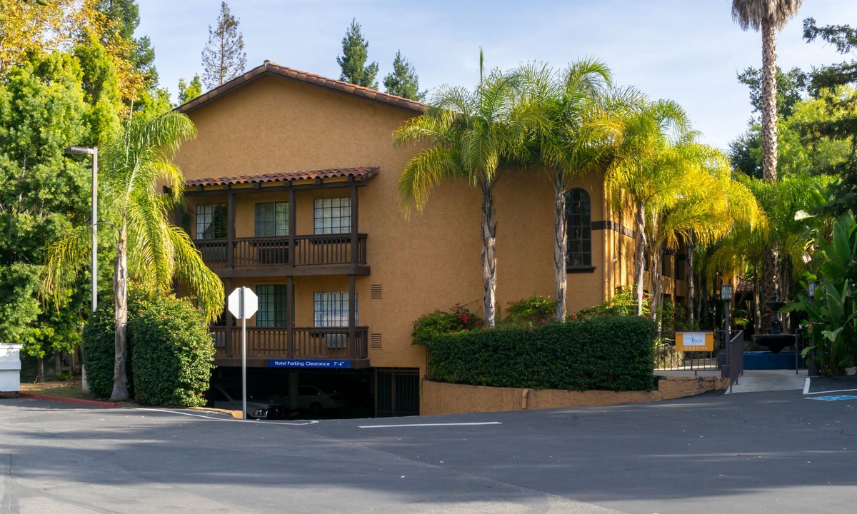Mountain View Hotel | Hotel Zico
