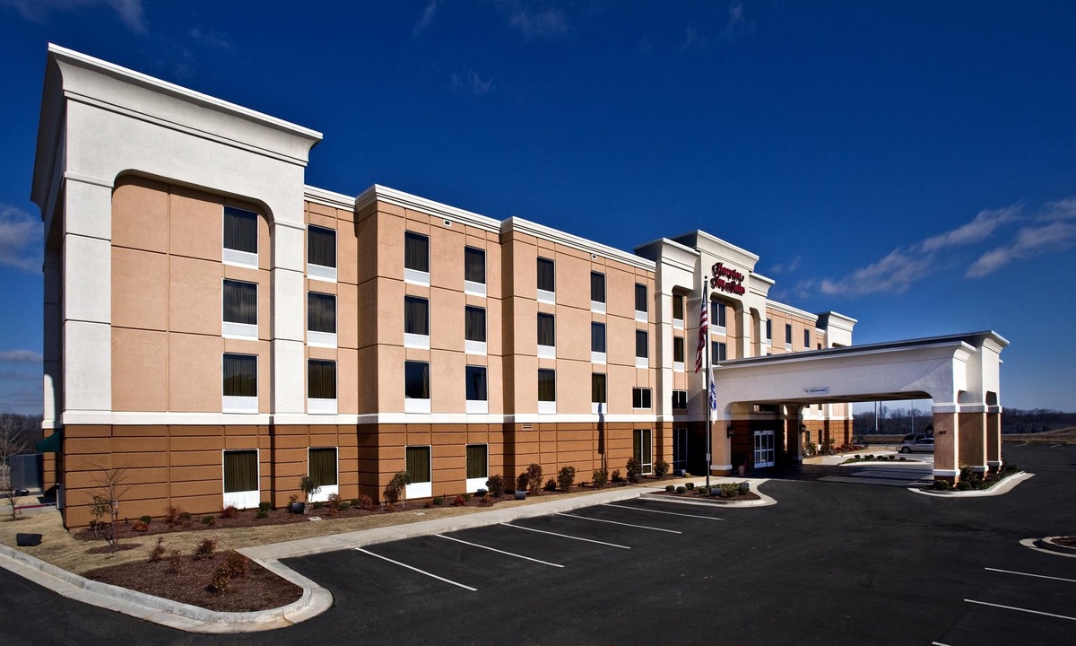 Jackson Hotel | Hampton Inn & Suites Jackson