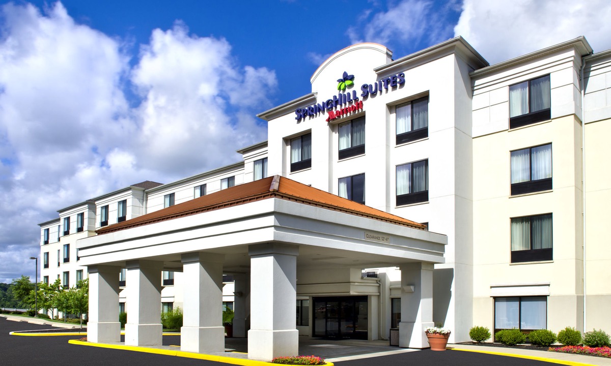 Danbury Hotel | SpringHill Suites Danbury
