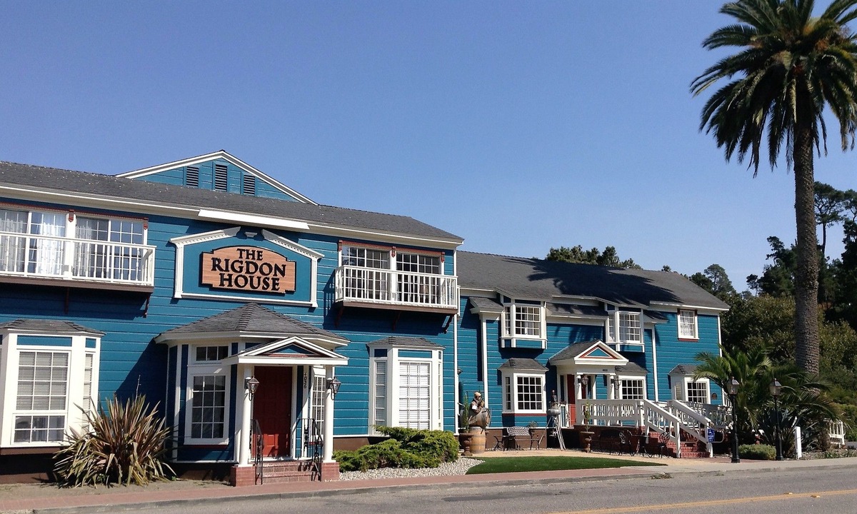 Cambria Hotel | The Rigdon House