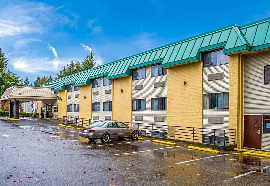 Lacey Hotel | Quality Inn & Suites Lacey I-5