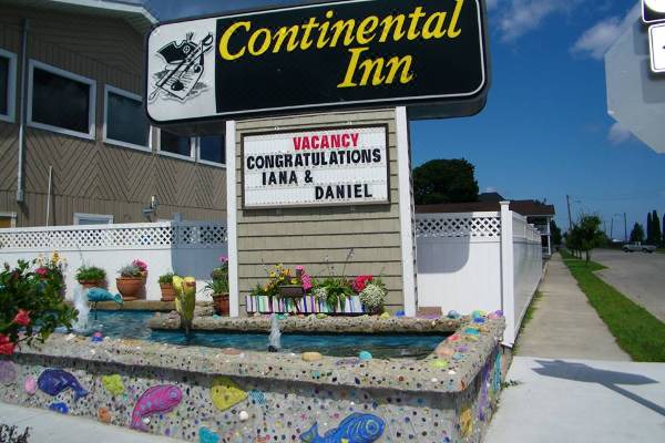 Cheboygan Hotel | Continental Inn