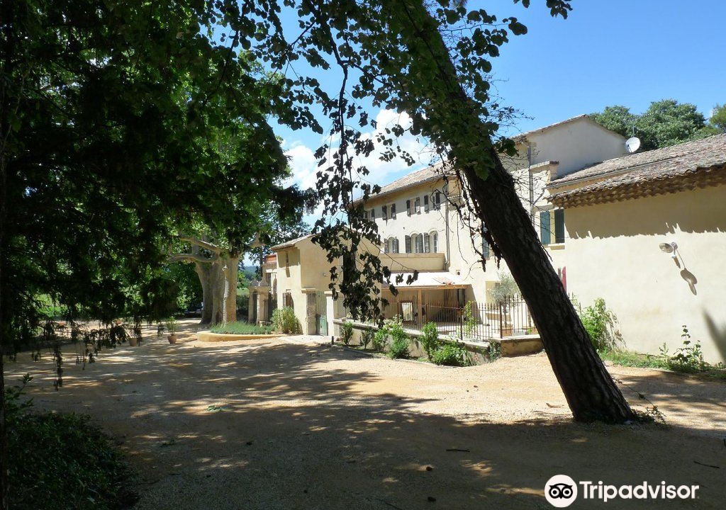 Pont-Saint-Esprit Hotel | Le Domaine de l'Osage