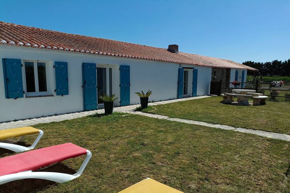 Bouin Cottage | Gite Bouin, 2 bedrooms, 6 persons