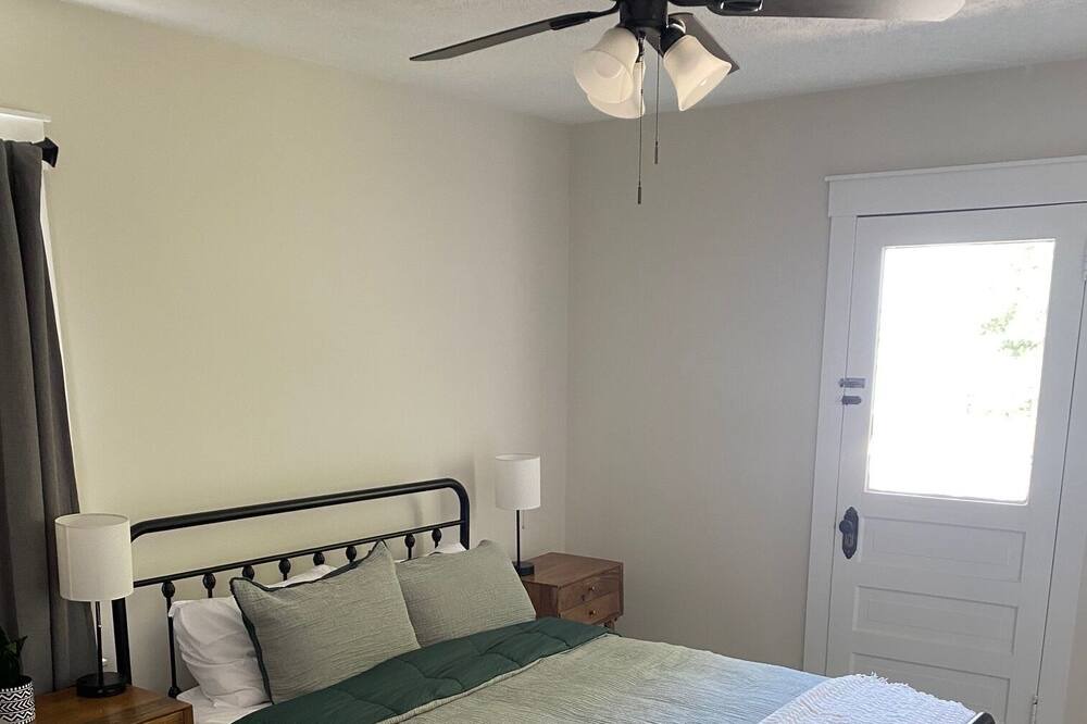 West Reading Apartment | Family-Sized home central to everything!