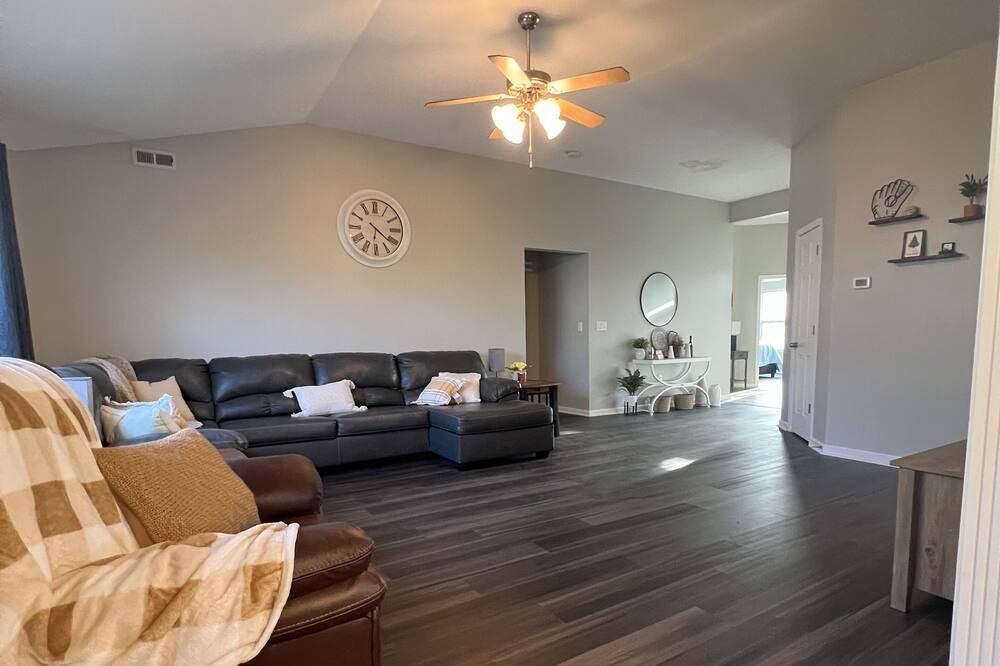 New Albany House | Pinehurst Ranch