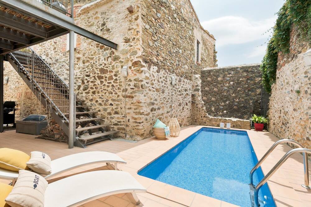 Garriguella House | Garriguella- Roses – Pool Costa Brava House