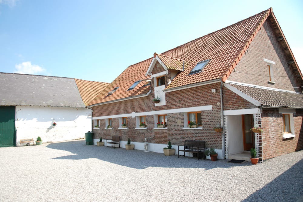 Capelle-les-Hesdin House | Accommodation / Gîtes / Spacious