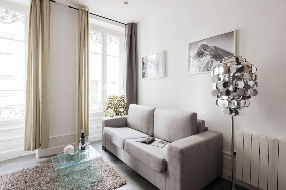 Jules Ferry - Recamier Apartment | DIFY Glamour - Masséna