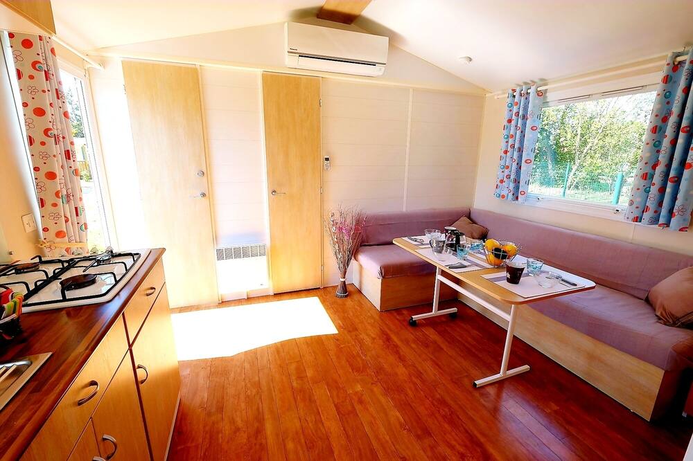 Sigean House | MOBILE HOME Conditioning, Small Price and close any activity! Family Camping
