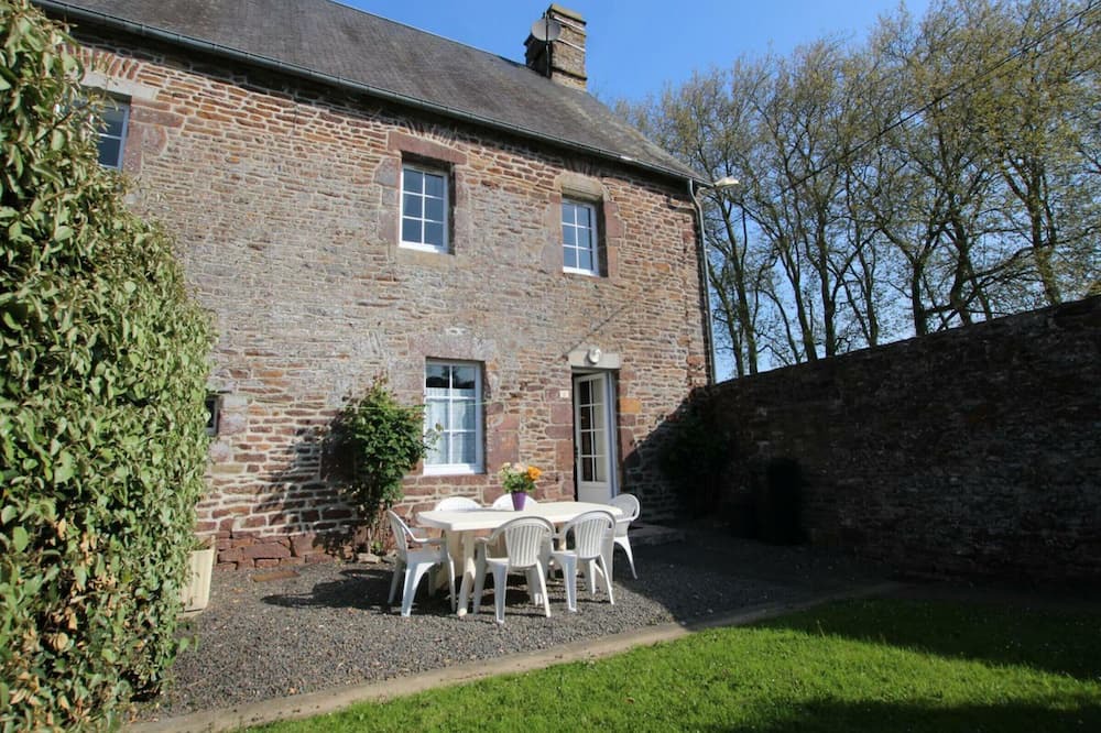 Ver Cottage | Gite Ver, 2 bedrooms, 4 persons