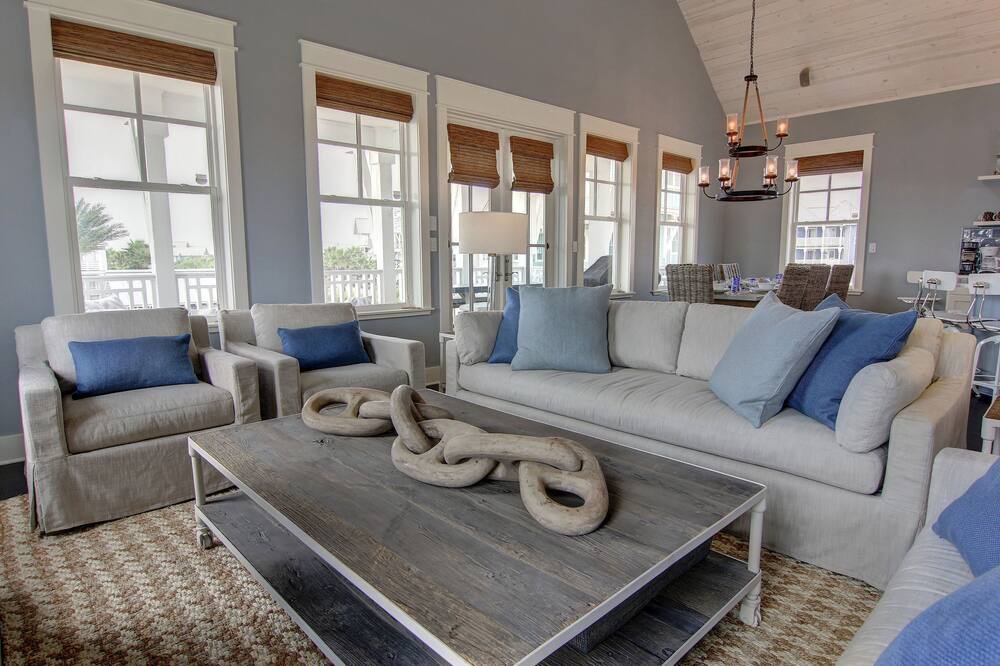 Cinnamon Shore House | Stunning Designer Home w/ Pool Views+Access to Cinnamon Shore Amenities
