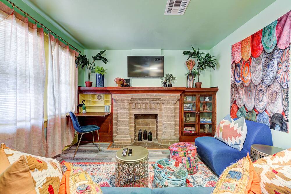 Central Oklahoma City House | Canary Cottage-brighten your stay-central NW OKC