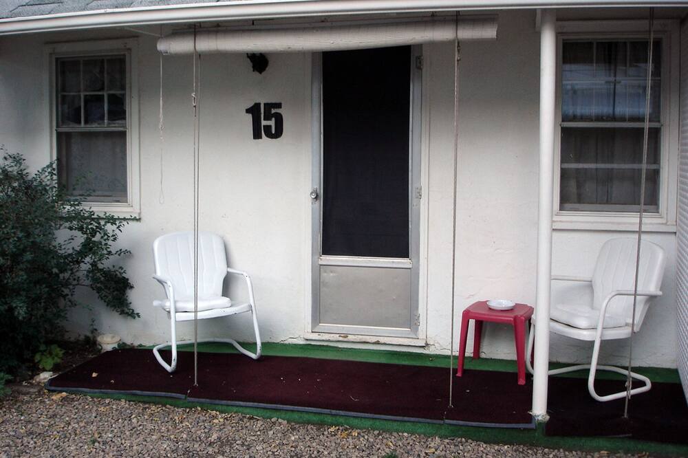 Manitou Springs Cottage | Green Willow Cottages #15
