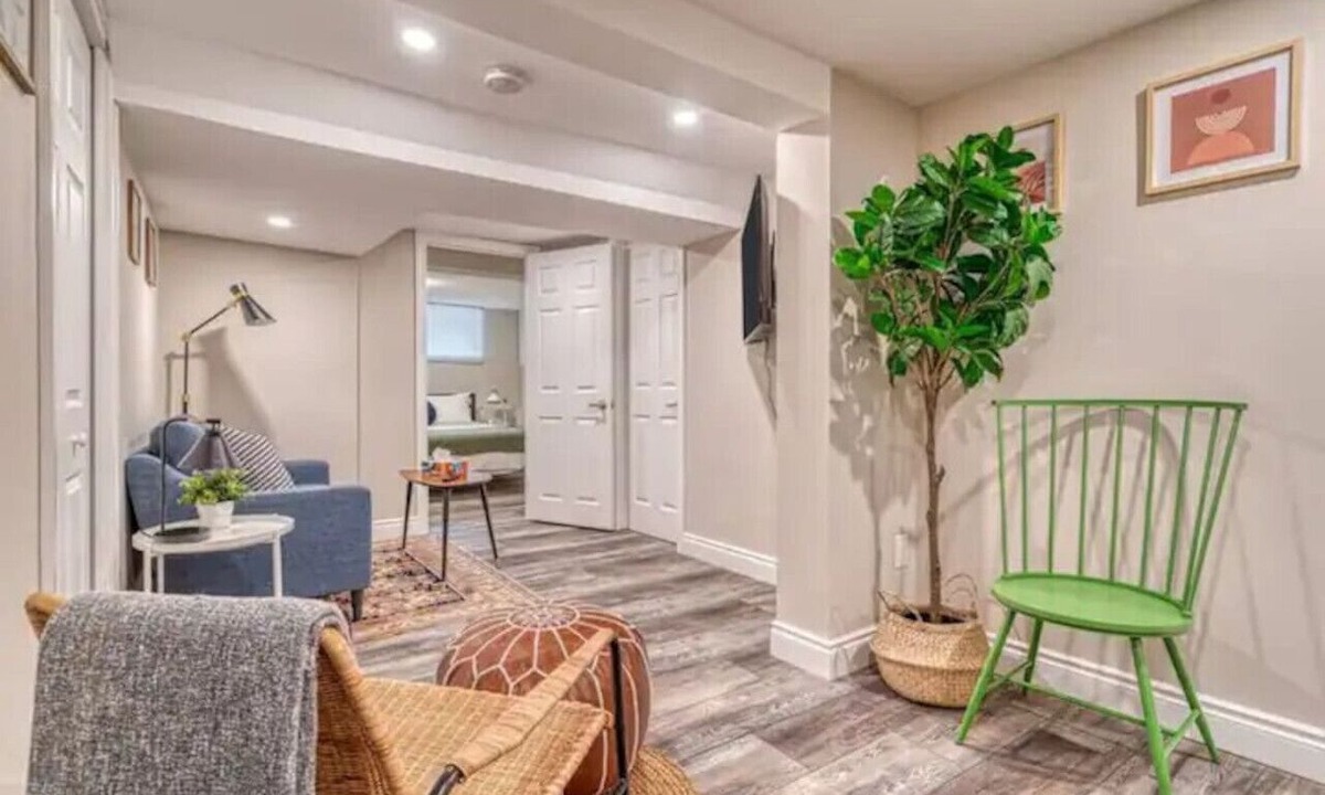 Strathcona House | Kirkendall Family Suite - Mins to DT, WIFI