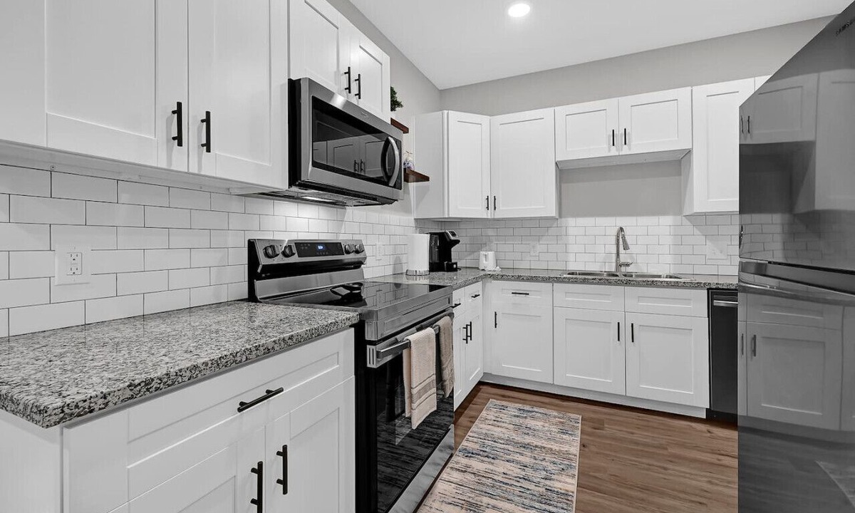 Barker House | Brand New! 2Bed2Bath, WD, Gated Comty, Parking!