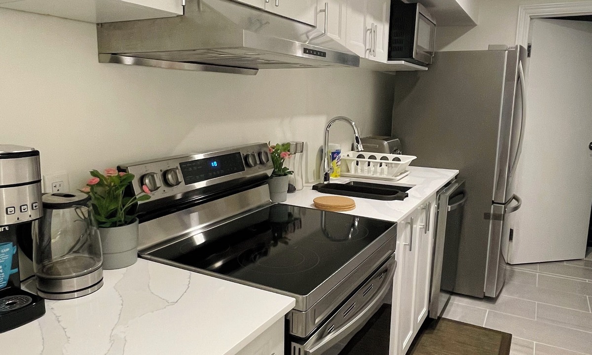 Sharon Apartment | New cosy and clean apartment. No cleaning fee