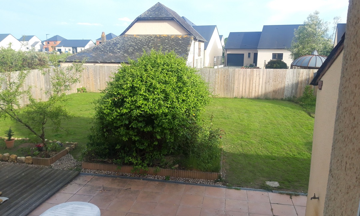 Neuville-sur-Sarthe Bed & Breakfast | The thirteen furrows