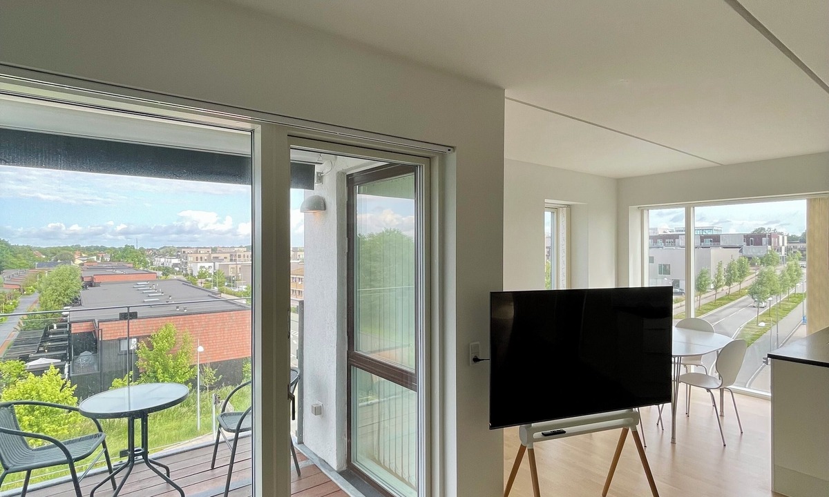Hedehusene Condo | Central and quiet apartment with free parking!
