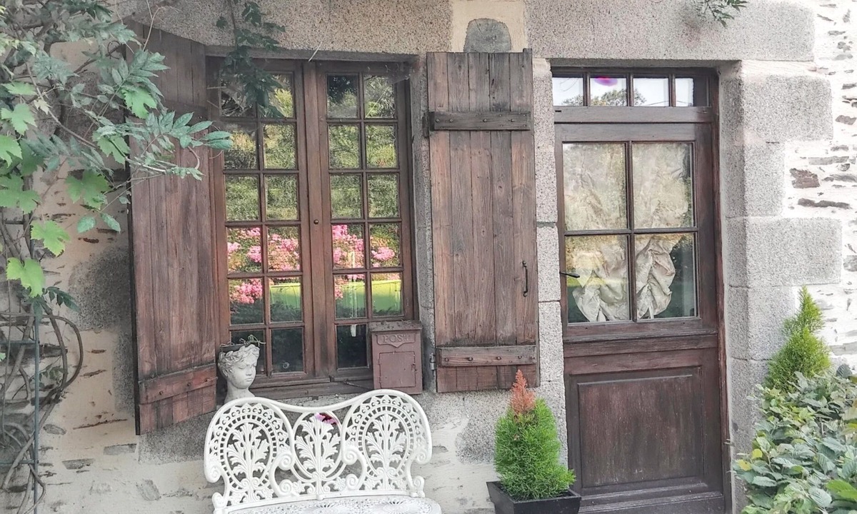 Betete Villa | Homerez - Inviting Villa in Bétête with Private Pool