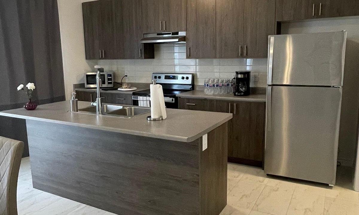 Wasaga Beach House | Beautiful Home Wasaga Beach