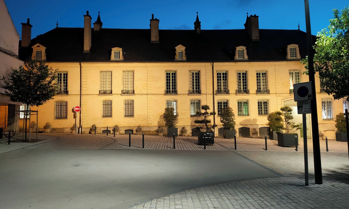 Montbard House | Gite la Buffonnière