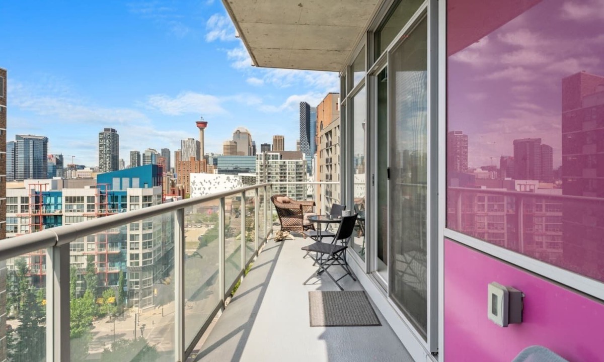 East Village Condo | East Village Corner Unit