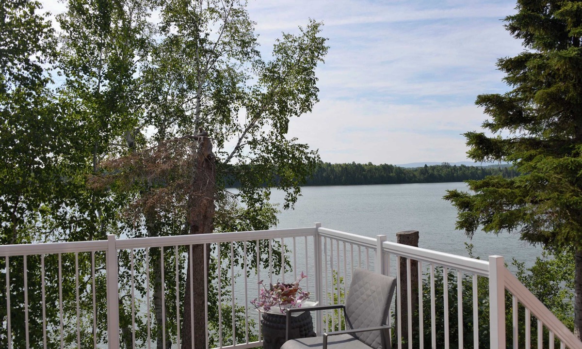 Pointe-au-Pere House | Chalet du lac Michaud | Magnifique vue