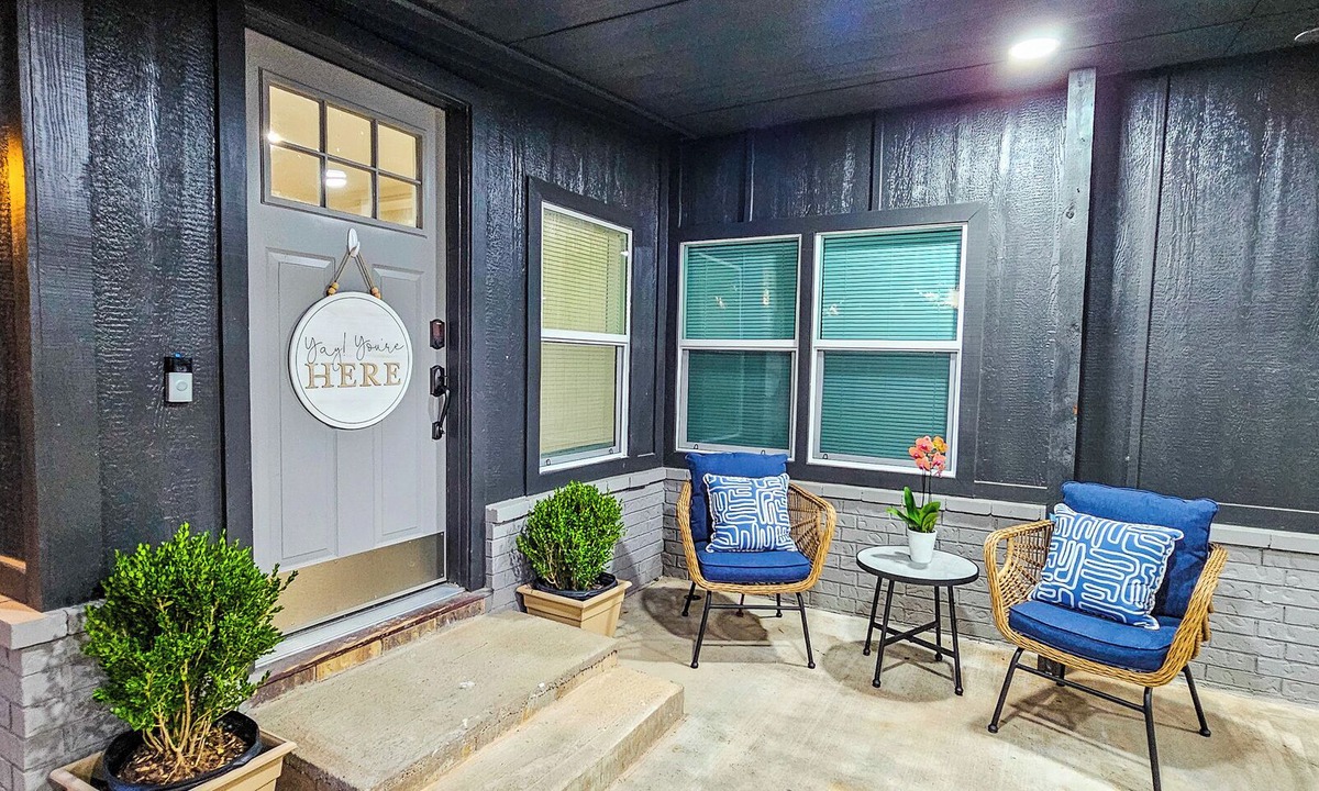 Porum House | Welcome to The Duchess Den | Lake Eufaula, OK