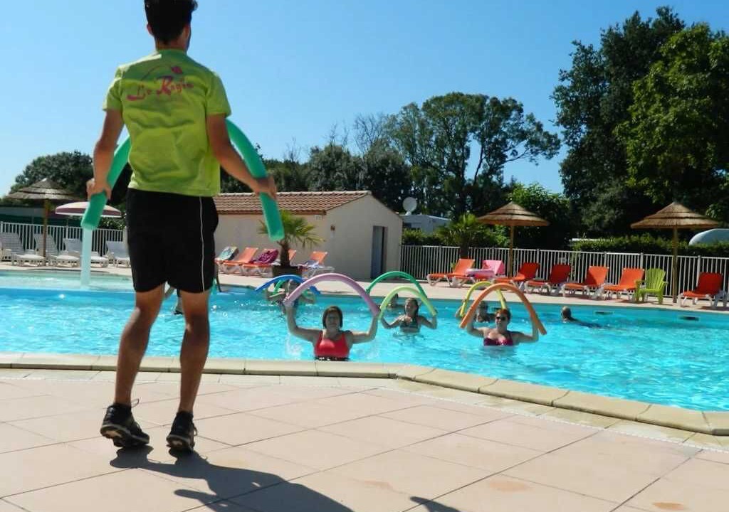Challans House | Camping 4 étoiles - Piscine - efciac