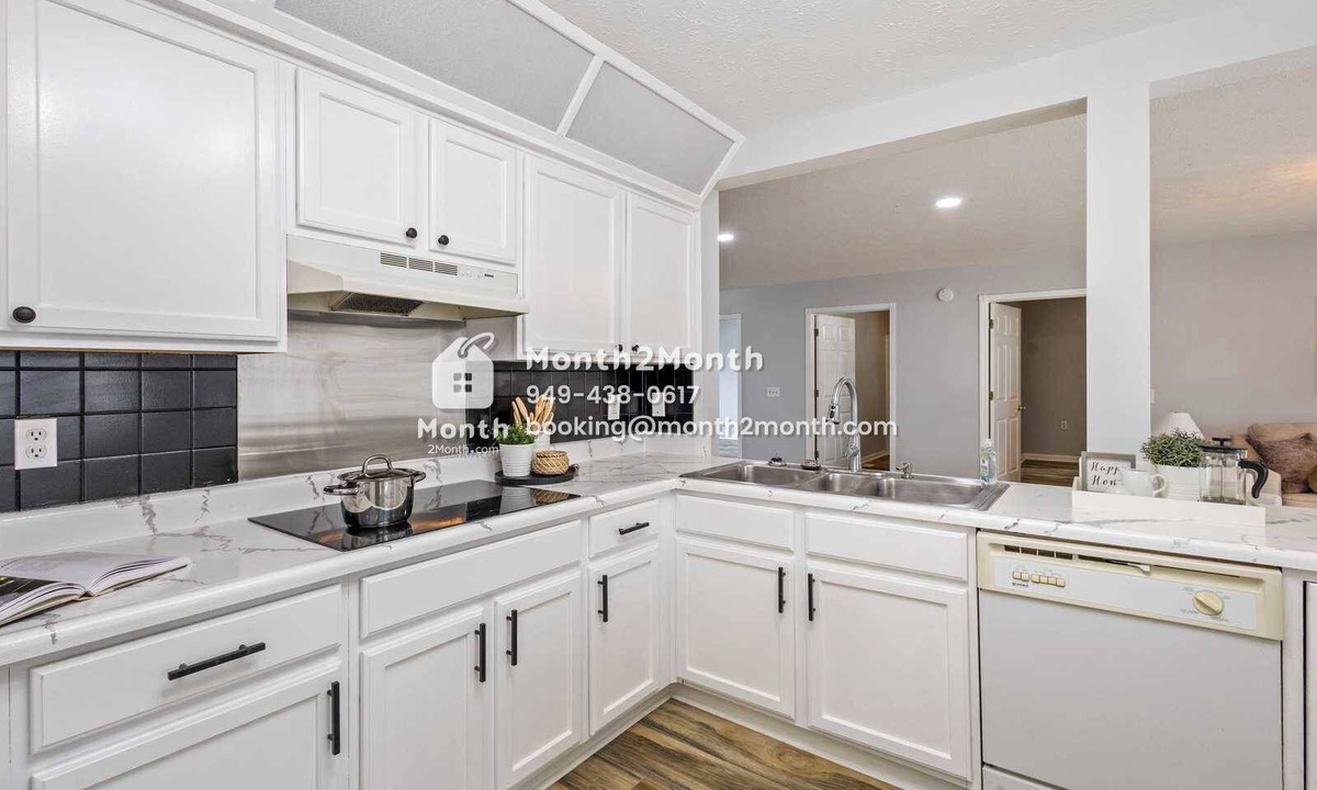 West Newton House | Grand Horizons Oasis on Shannon Lakes Way #42051