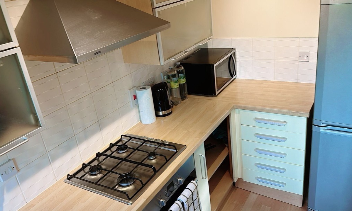 Cambourne Apartment | Inviting 2-Bed Apartment in Cambridge