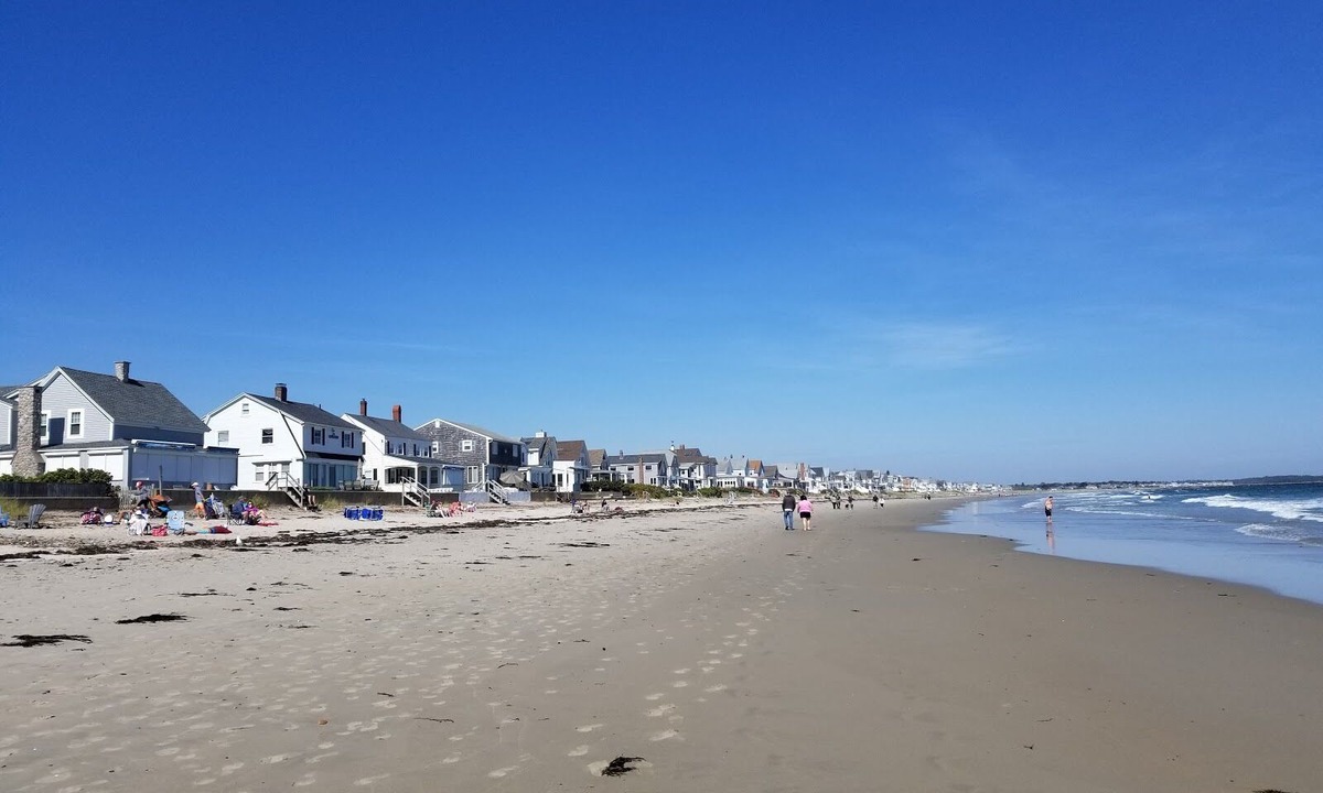 Wells Cabin | Wells / Ogunquit Cabin. Sleeps 4 Wells /Ogunquit l 10 min car ride beaches
