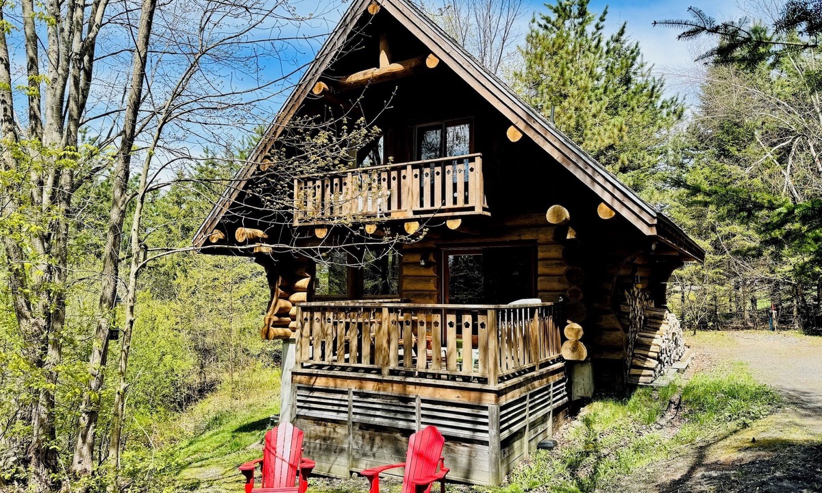 Mansonville Ski Chalet | Cabane du Hibou - Wood fireplace - Mont Owl's Head