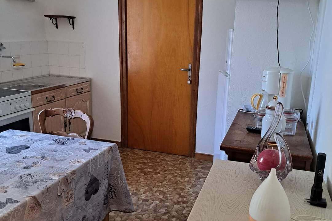 Barnas Apartment | Vrbo Property