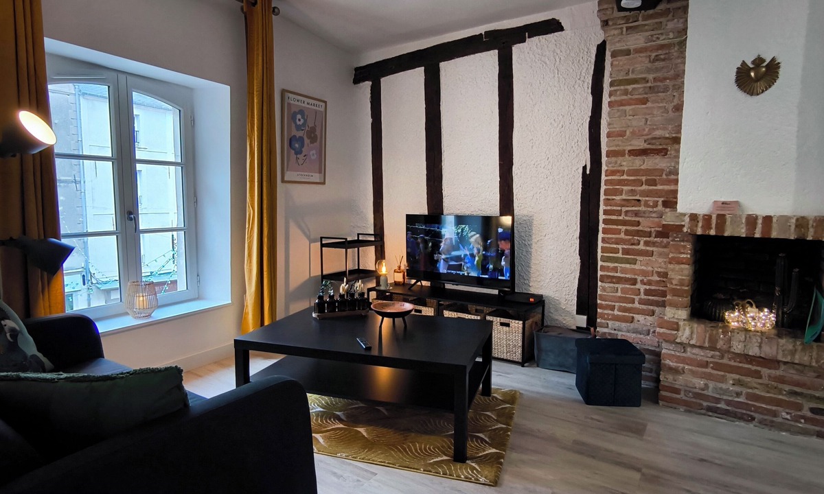 Laon Apartment | Studio vue Cathédrale