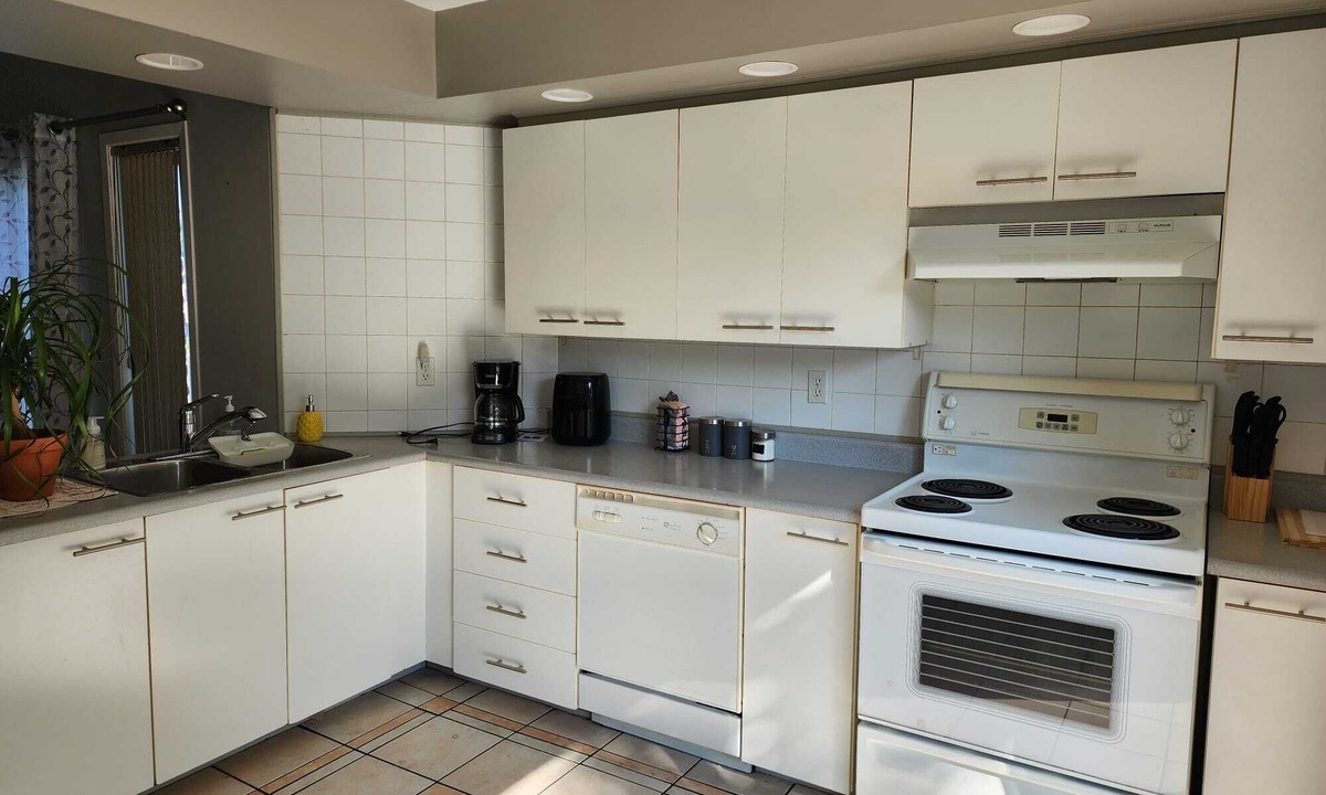 Saint-Hubert House | Timeless Tranquility, a place near everything!