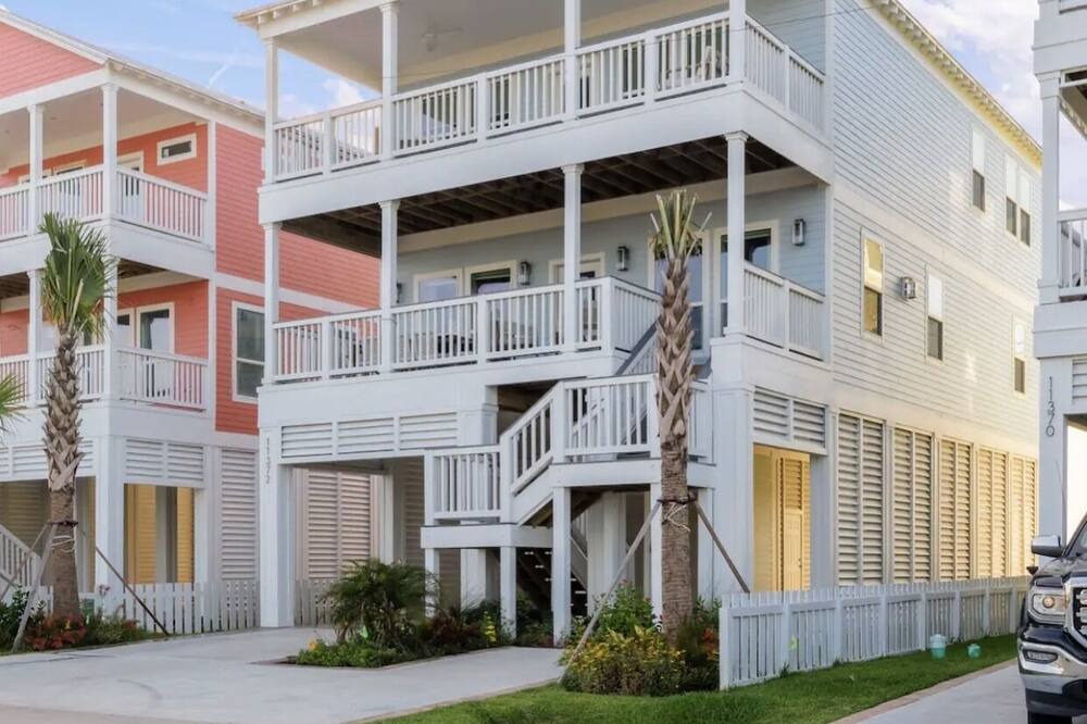 Galveston House | luxury beach house