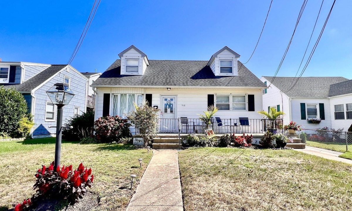Brigantine Cottage | Beach Ave Cottage