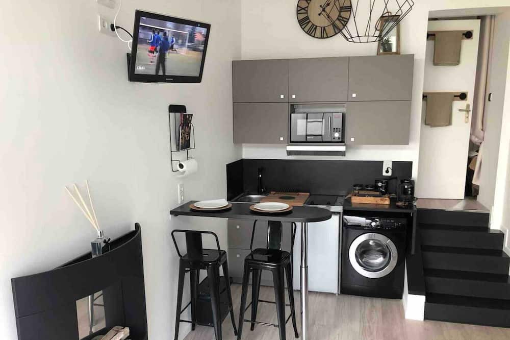 Vallieres Apartment | Homerez - Nice studio for 4 ppl. at Clermont-Ferrand