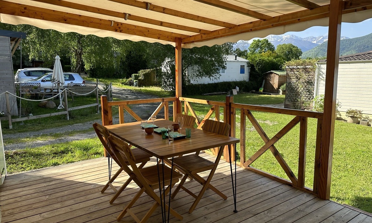 Bagneres-de-Bigorre House | Mobil-home Cosy, Calme, Termes, Aquensis, Casino